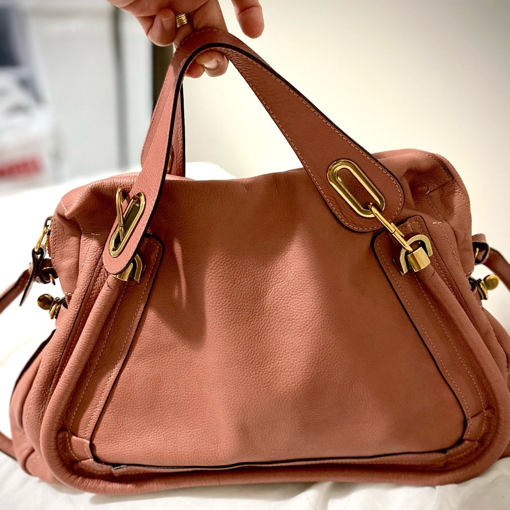 💯% Authentic Chloe Paraty - Large - Picture 2 of 15